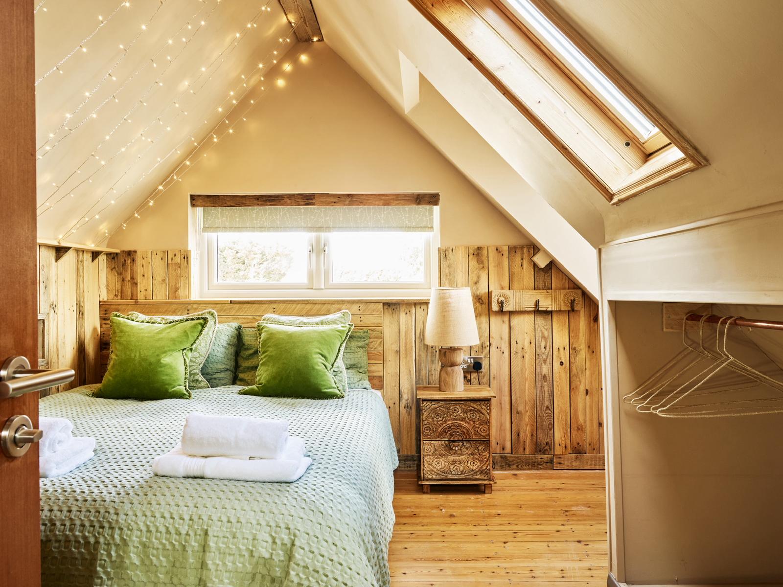 Countryside Retreat Room